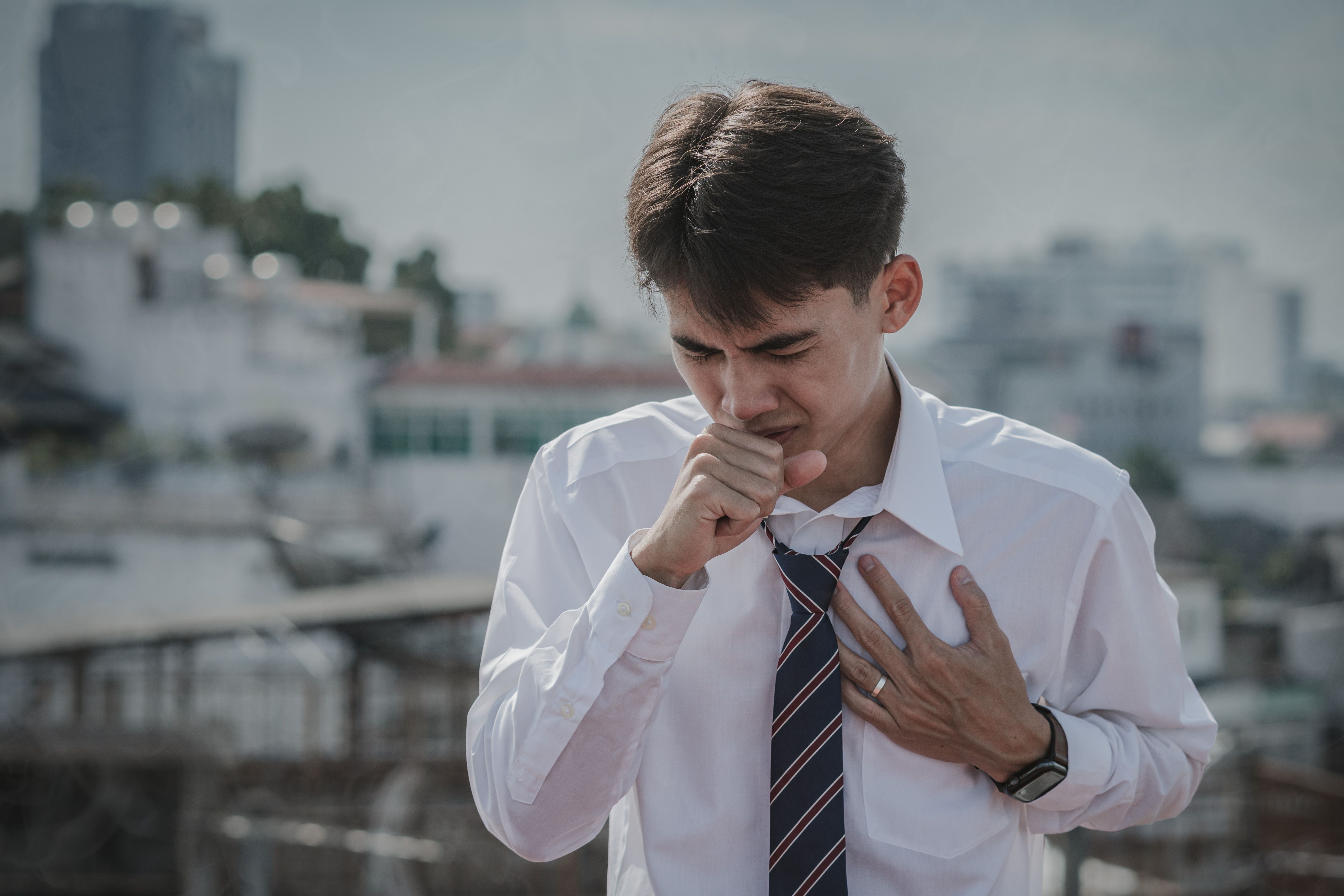 *Lung *Cancer *Symptoms: How to Identify Early Warning Signs image